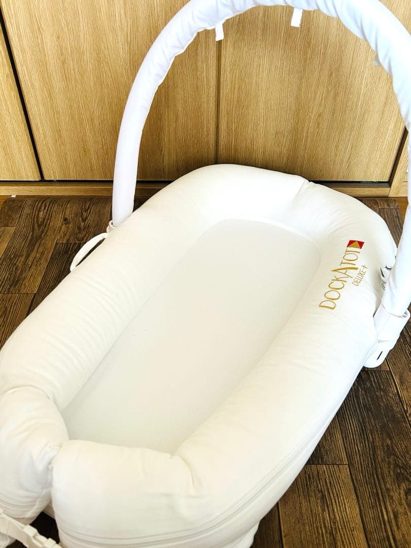 DockATot Deluxe + ドッカトット デラックス+ホワイトトイアーチ