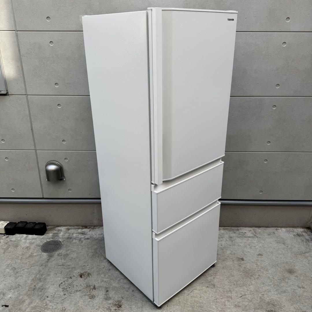 129⭐️2025年製★ほぼ新品★東芝　冷蔵庫　大型　3ドア　自動製氷　356L