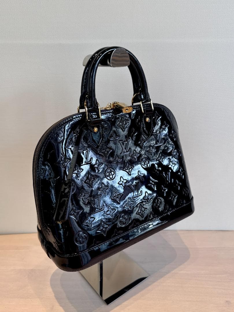 ルイヴィトン　M91611　アルマPM　モノグラムヴェルニ　ブルーアンフィニ