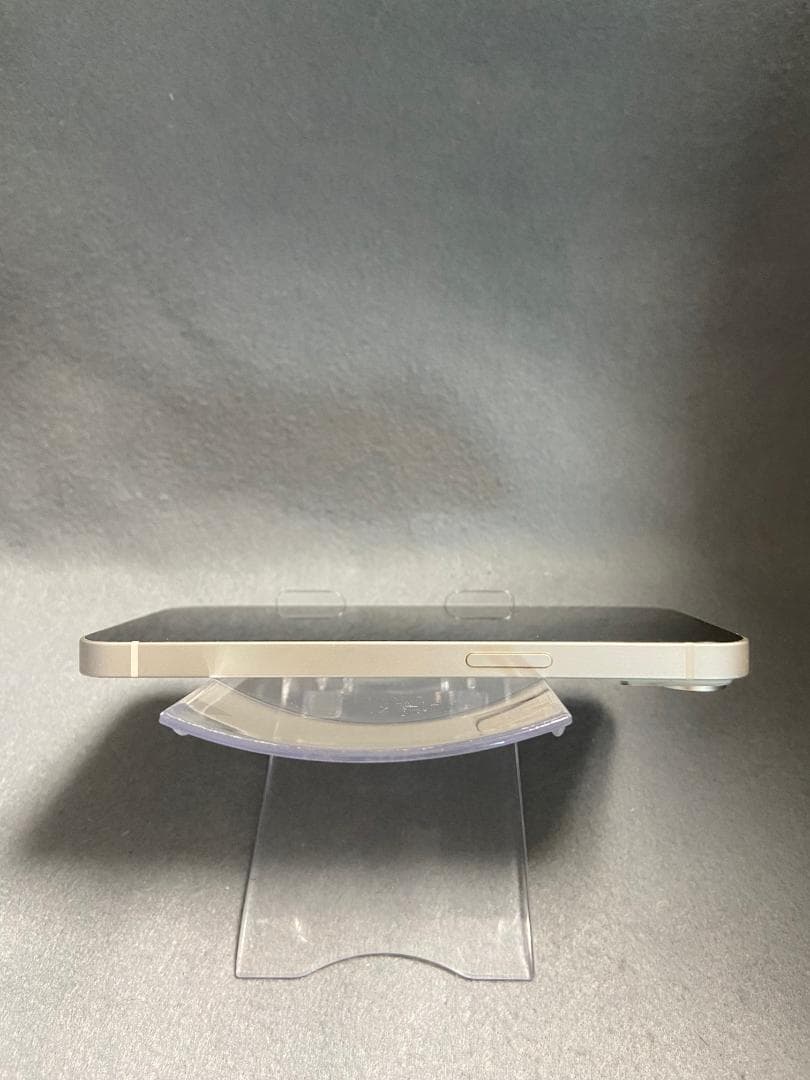 美品 国内版　SIMフリー　iPhone14 128GB スターライト色