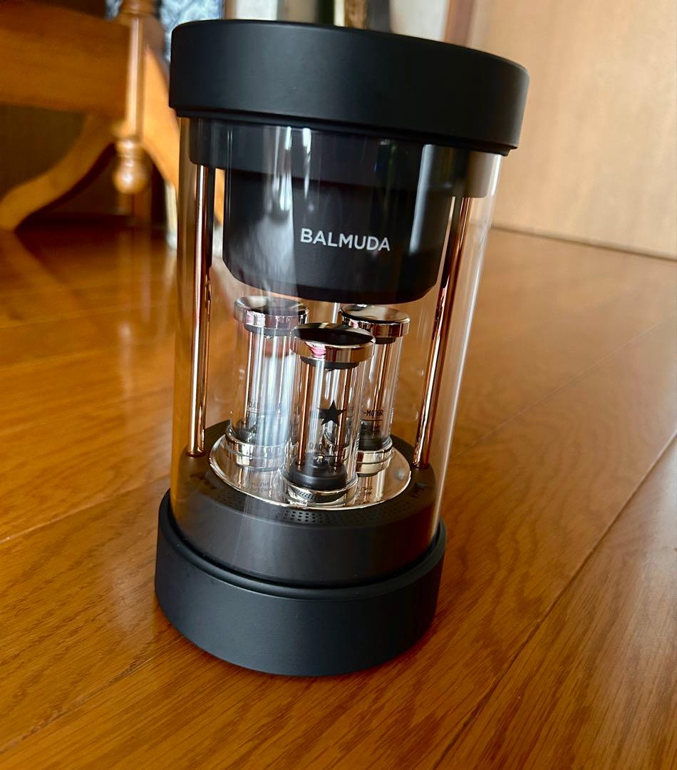 BALMUDA The Speaker MO1A バルミューダ　ザスピーカー