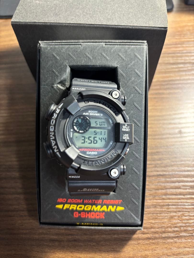 【極美品】CASIO G-SHOCK FROGMAN DW-8200MB-1VT