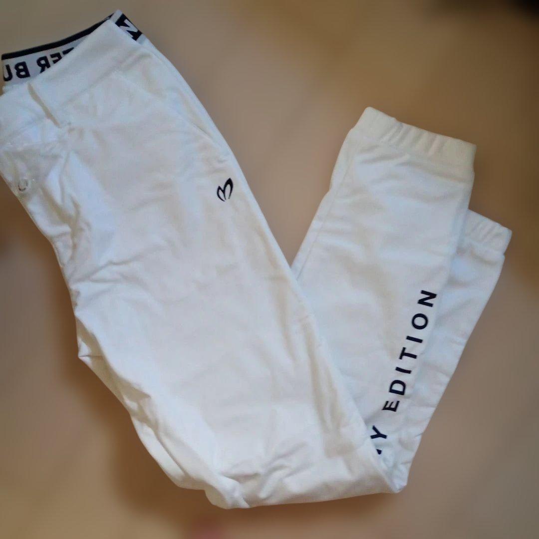 本日お値下げ！新品！マスターバニーレディースホワイトパンツサイズ1