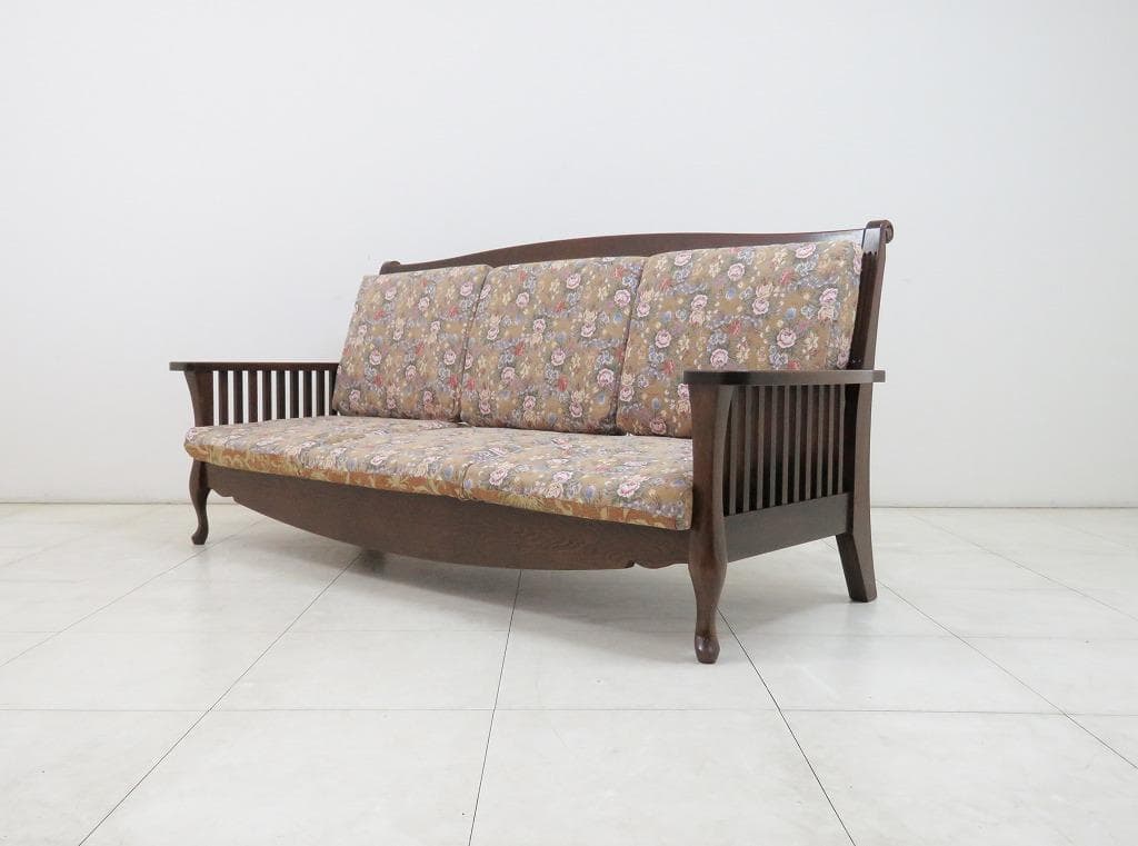 コロニアル 3人掛けソファ ウッドフレーム ベンチ検葉山ガーデン三越カリモク