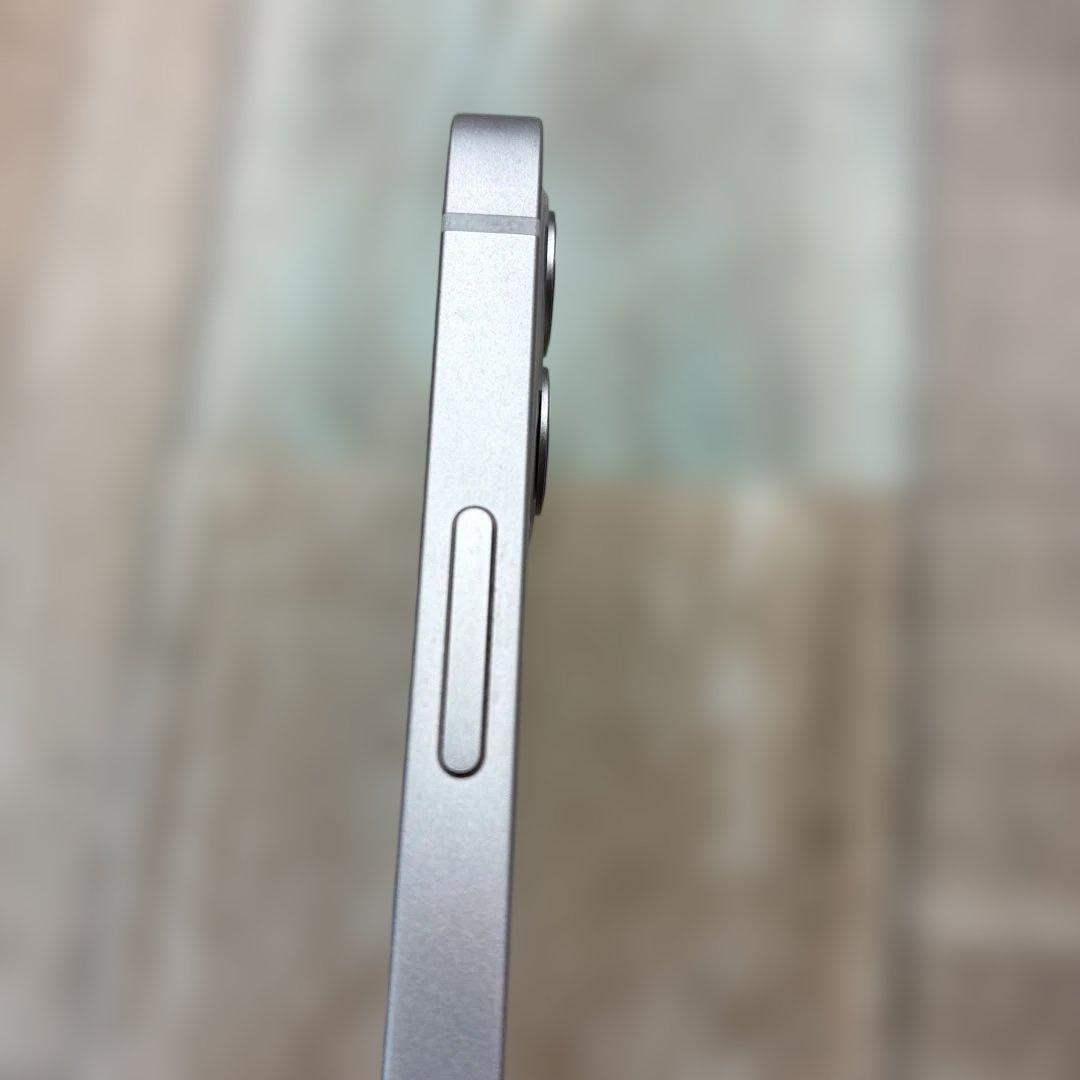 iPhone12 白 美品 バッテリー86% SIMフリー フィルム2枚ケース付