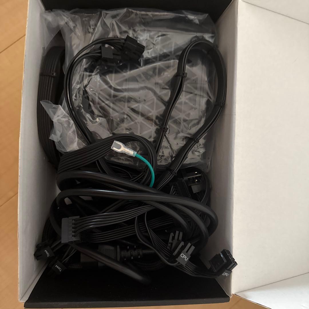 CORSAIR RM850e フルモジュラーATX電源