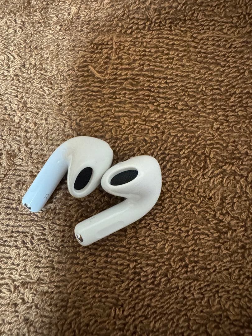 AirPods4 外箱なし
