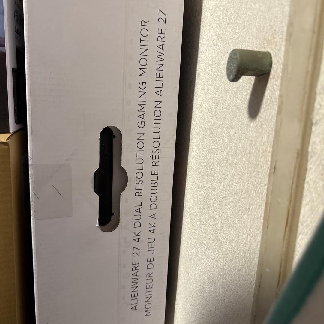 Alienware AW2725QF 27インチ 4kゲーミングモニター