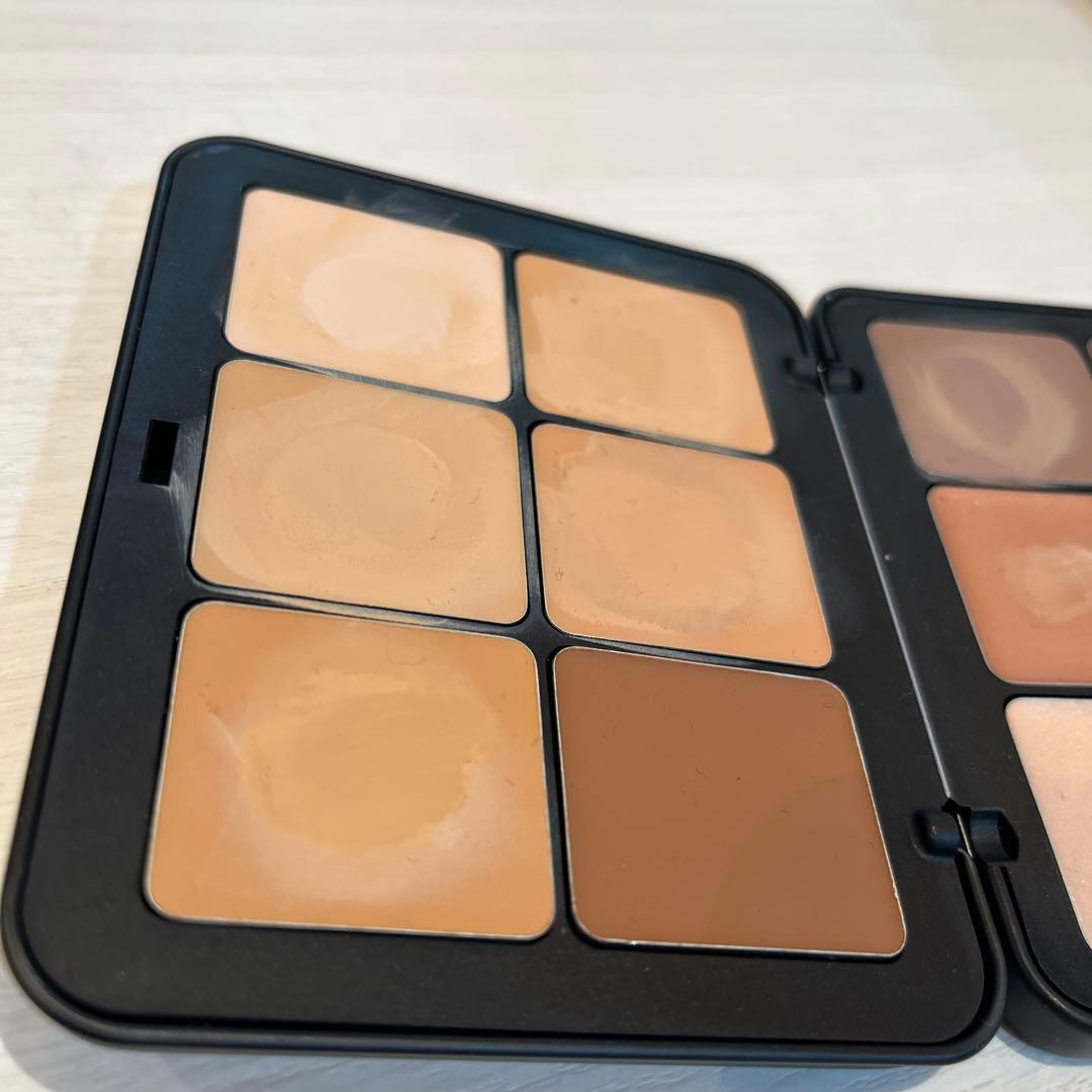 メイクアップフォーエバー HDスキン スカルプティングパレット