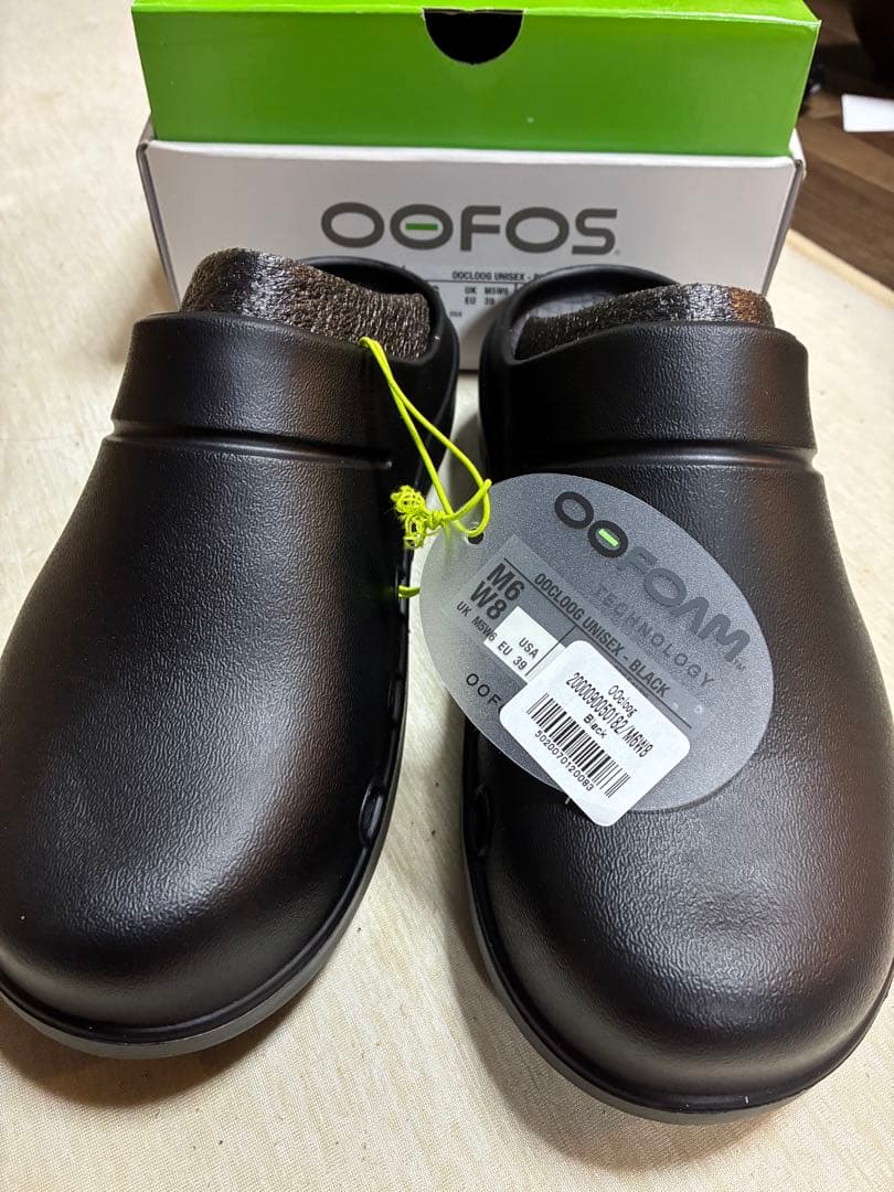 【期間限定値下げ】Oofos Oocloog ブラック サンダル M6/W8