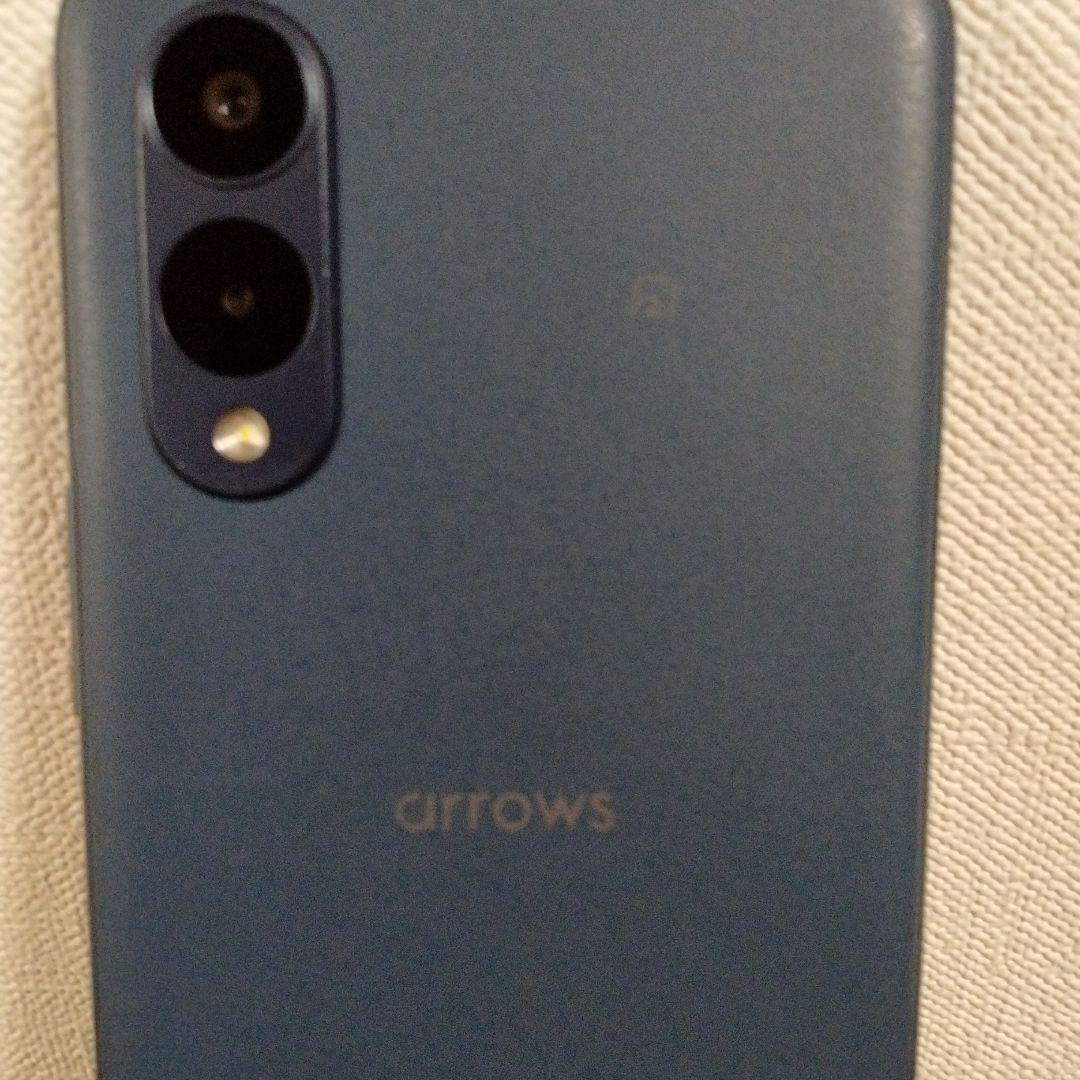 arrows スマートフォン 本体 ブルー