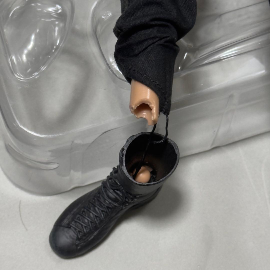 訳あり ホットトイズ エクスペンダブルズ2 バーニー ・ロス 1/6 スタローン