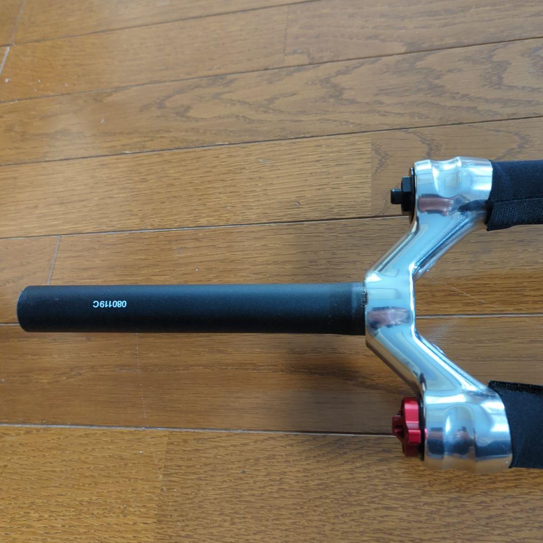 MINUTE サスペンションフォーク ホワイト/ 120mm 20mmaxle