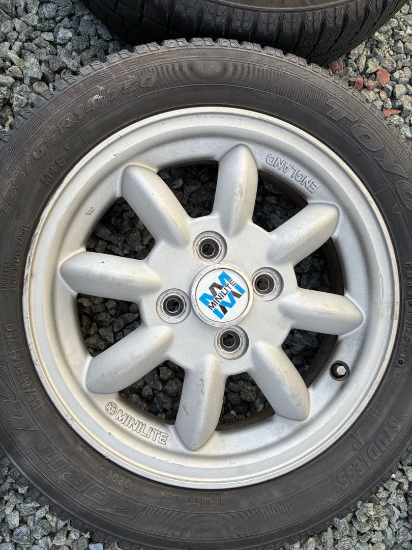 v*7様 ミラジーノ純正　１４インチ