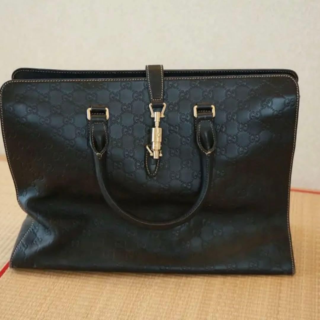 値引き？‼️GUCCIグッチ】黒レザー ビジネスバッグ ゴールド金具 男女問わず
