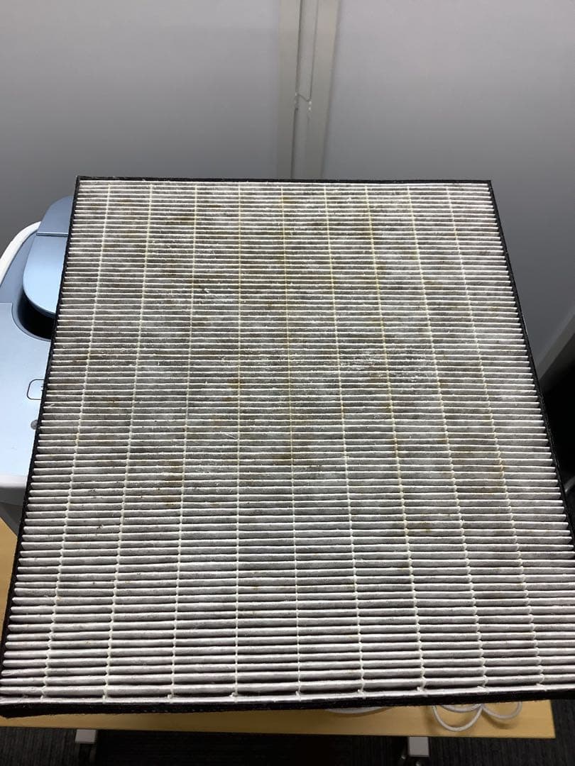 シャープ 空気清浄除湿機 CV-EF120-W 2015年製 衣類乾燥