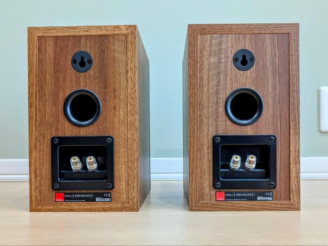 DALI Zensor1 ライトウォールナット　2本