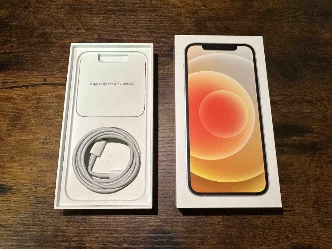 iPhone12 ホワイト 64GB