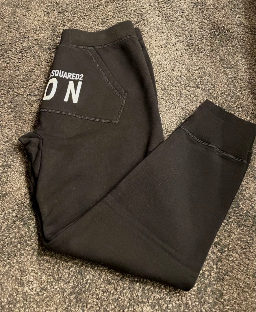 正規店購入！新品未使用　DSQUARED2