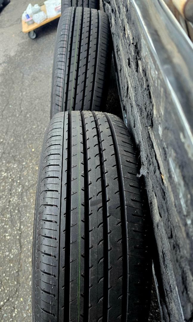 送料込最初から特価！ アルファード 40　新車外し　タイヤ&ホイールセット