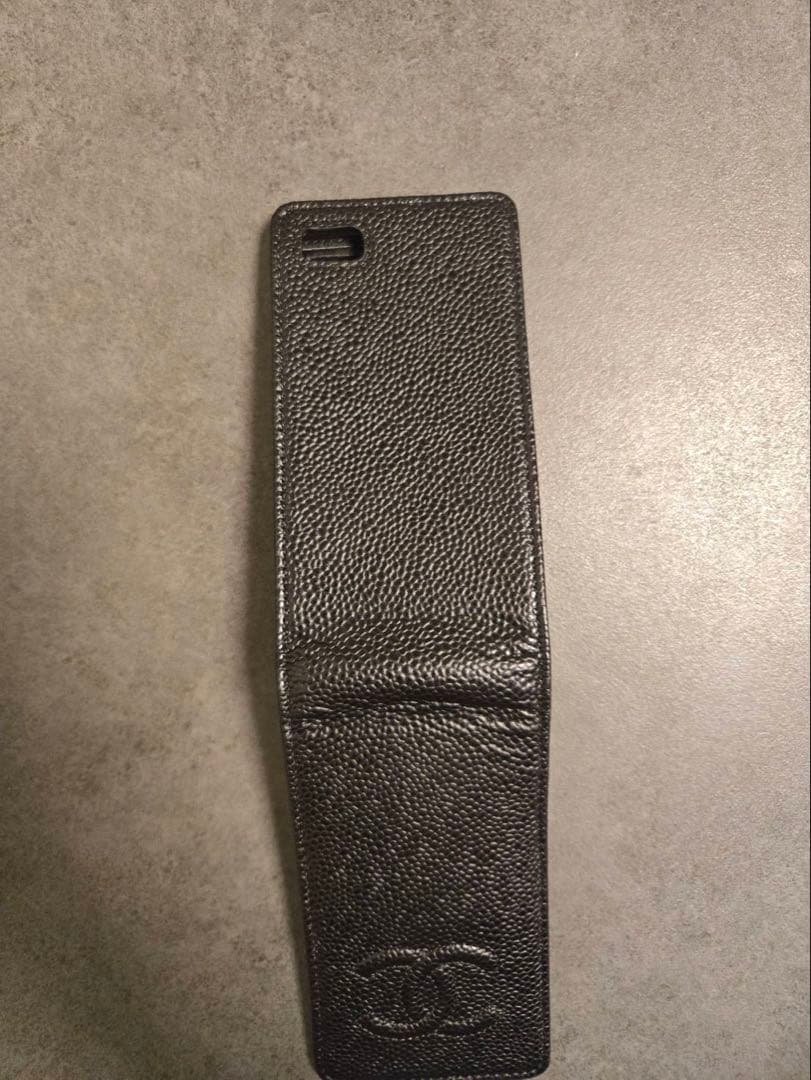 CHANEL iPhoneケース