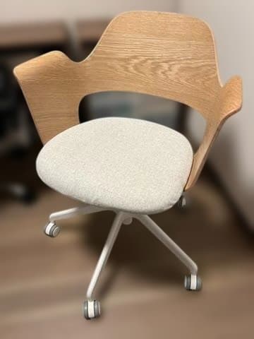 FJÄLLBERGET フィェルベルゲット IKEA デスクチェア