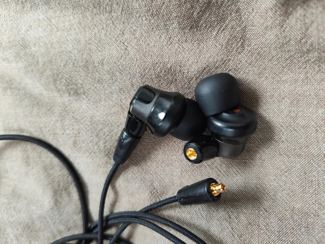 最終値下額 ラディウスHP-NHR31 重低音 ハイレゾ リケーブル