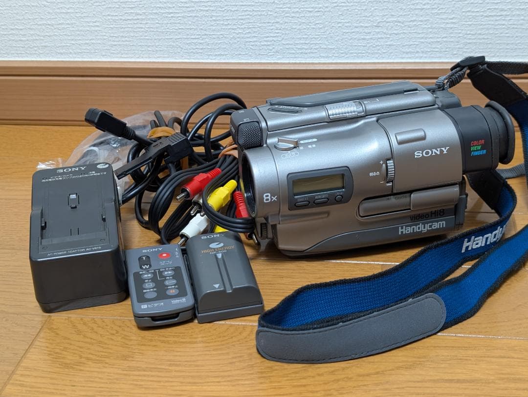 SONY CCD-TR1 ビデオカメラ ダビング等に