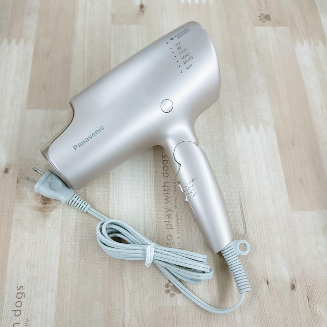 美品○Panasonic ナノケア ドライヤー EH-NA0G