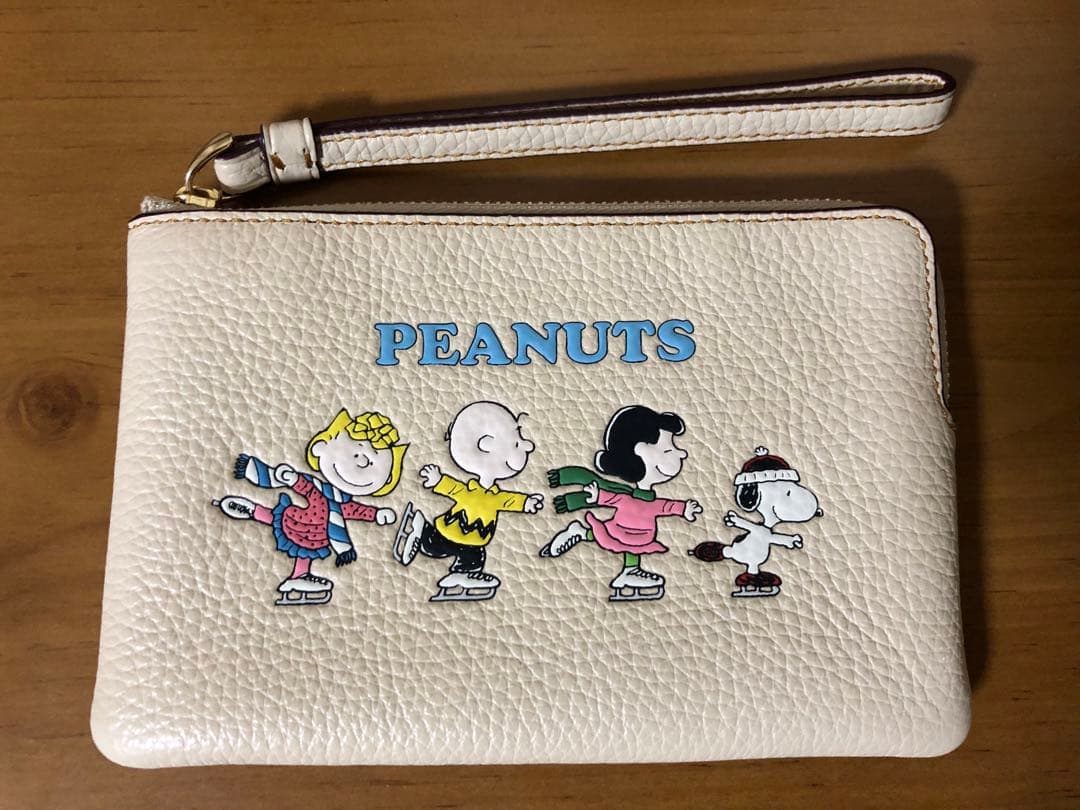 新品　【限定コラボ】COACH × PEANUTS スヌーピー ポーチ