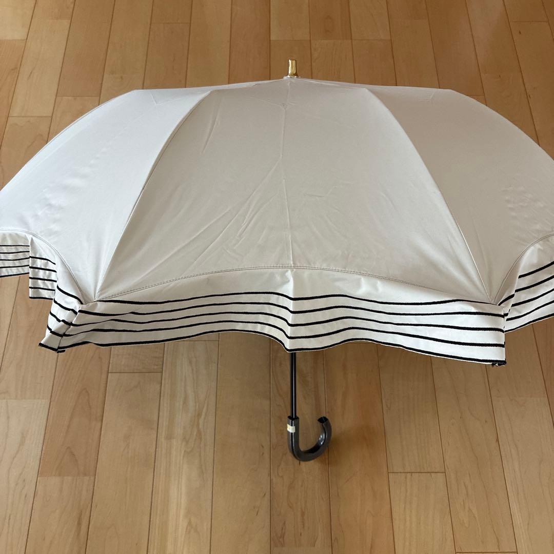 ビューランス　持ち手付きホワイト×ブラックフリル　晴雨兼用日傘①若干汚れあり！