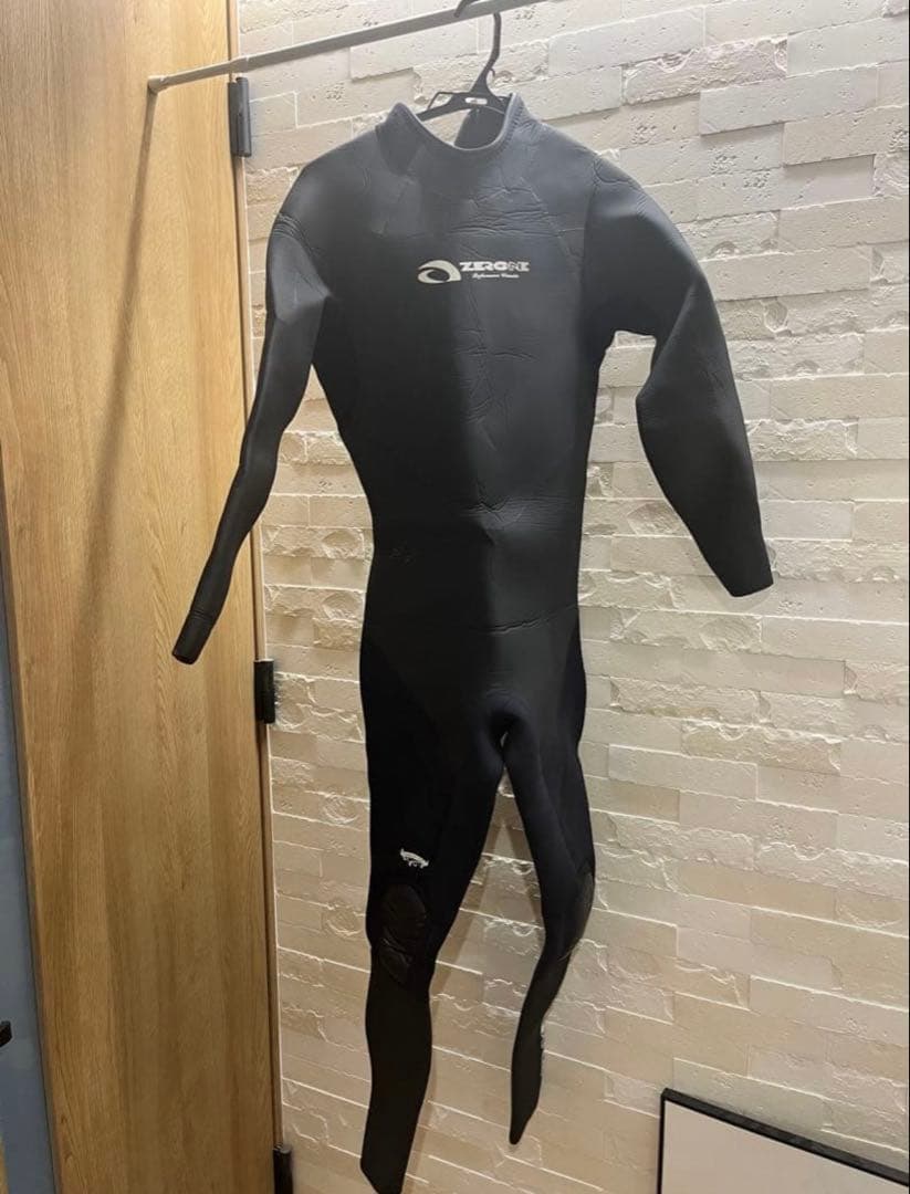 Zerone セミドライ　ウェットスーツ Lサイズ