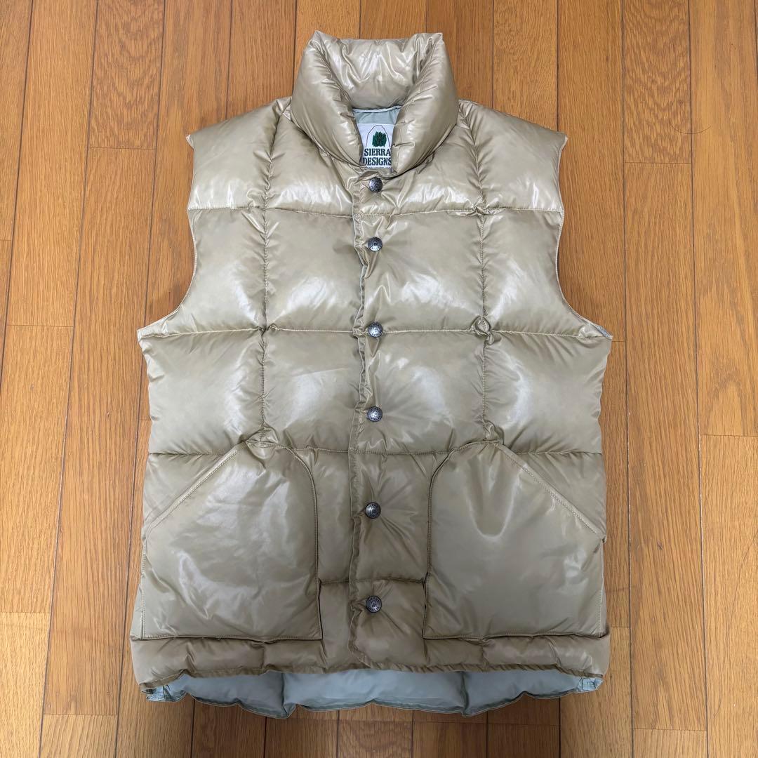 [極上]SIERRA DESIGNS ベージュ ダウンベスト USA 収納袋付き