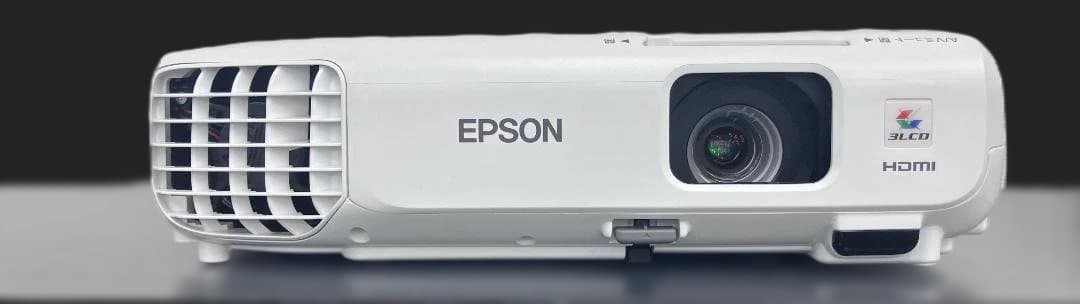 EPSON 　エプソンEB-S03　ビジネスプロジェクター