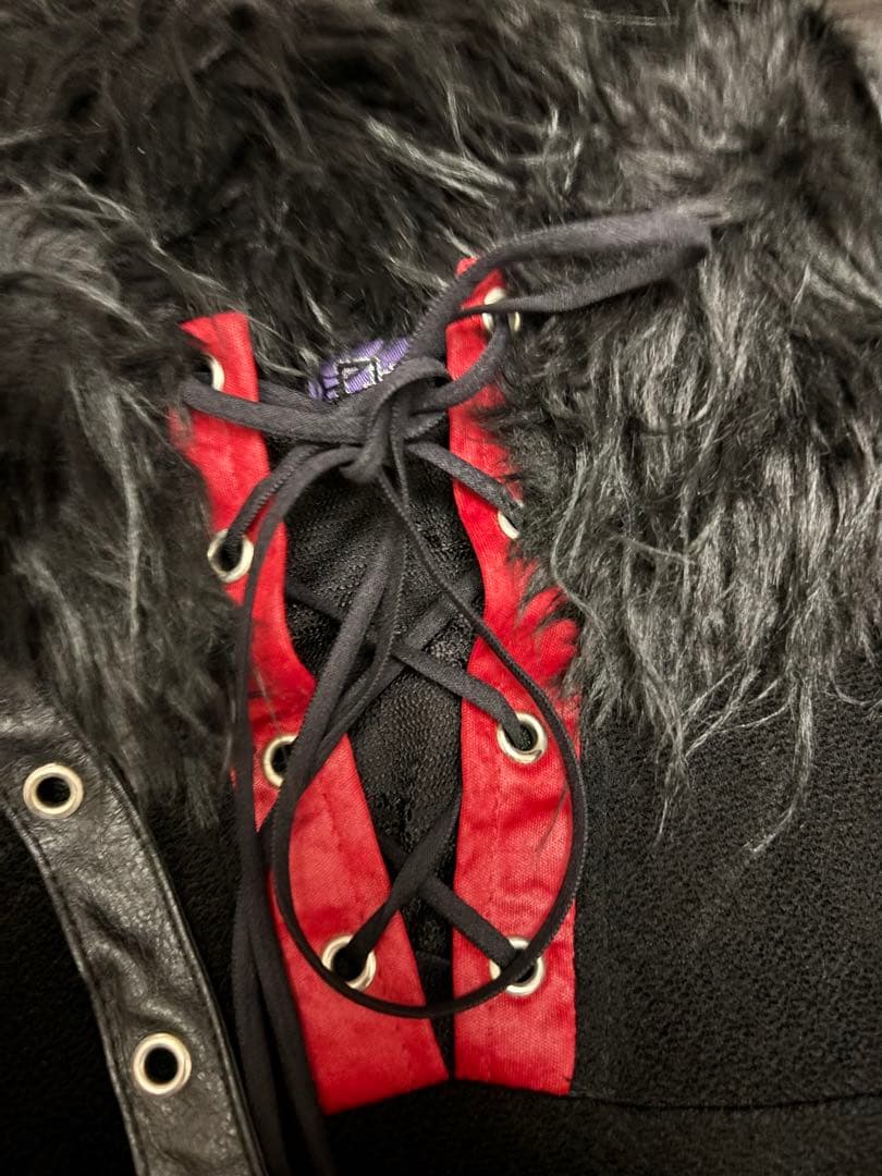 キューティーフラッシュ　ファー付きオフショル　チュニック