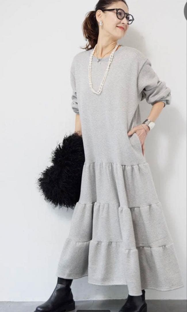 plusOTO.HA裏起毛ティアードスウェットワンピース/グレー