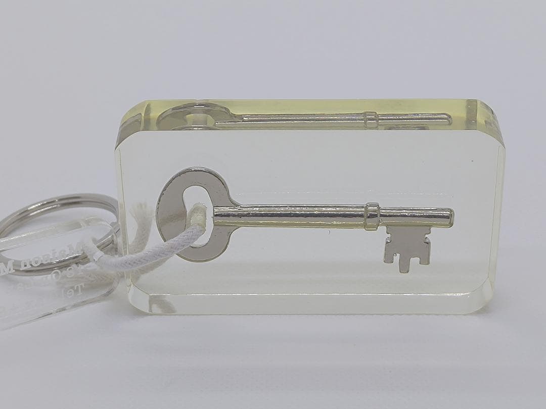 Maison Martin Margiela（マルジェラ） 鍵型キーホルダー