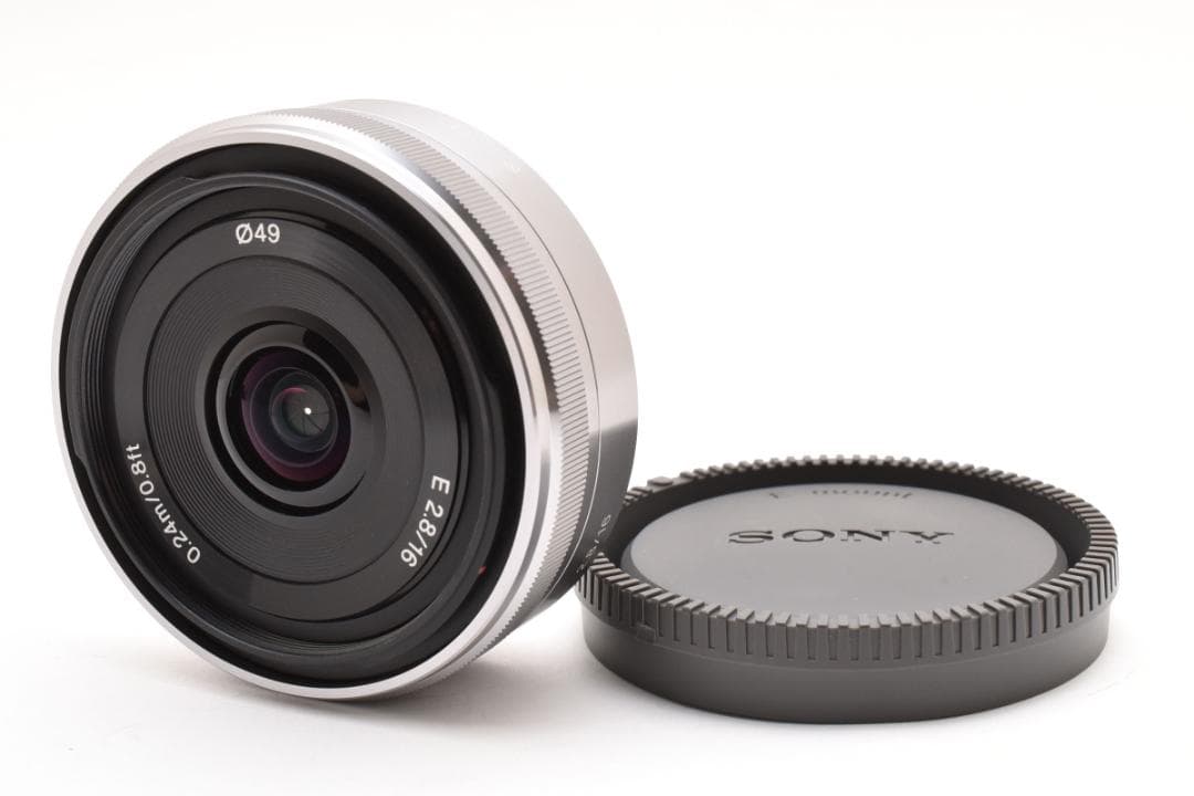 超美品 ソニー SEL16F28 16mm F2.8 AF 広角レンズ シルバー