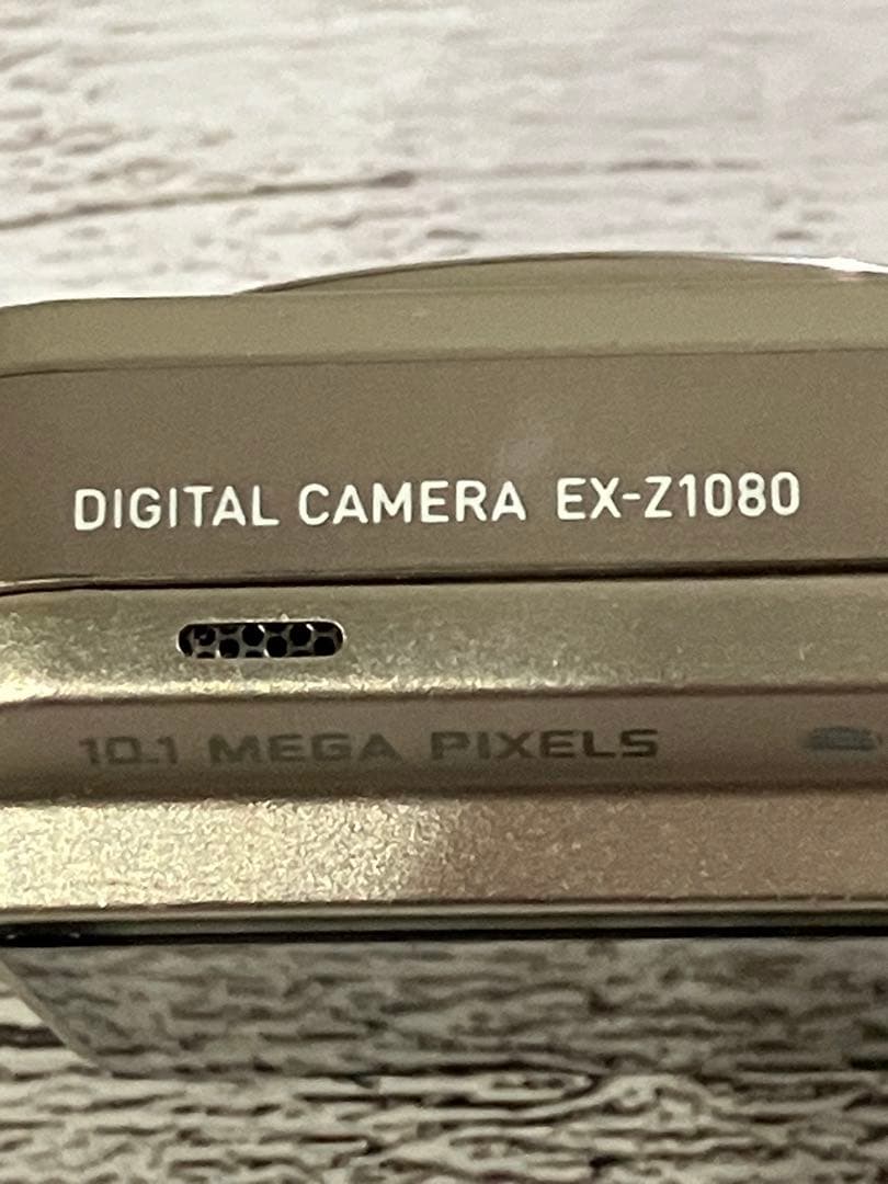 CASIO EXILIM EX-Z1080 コンパクトデジタルカメラ