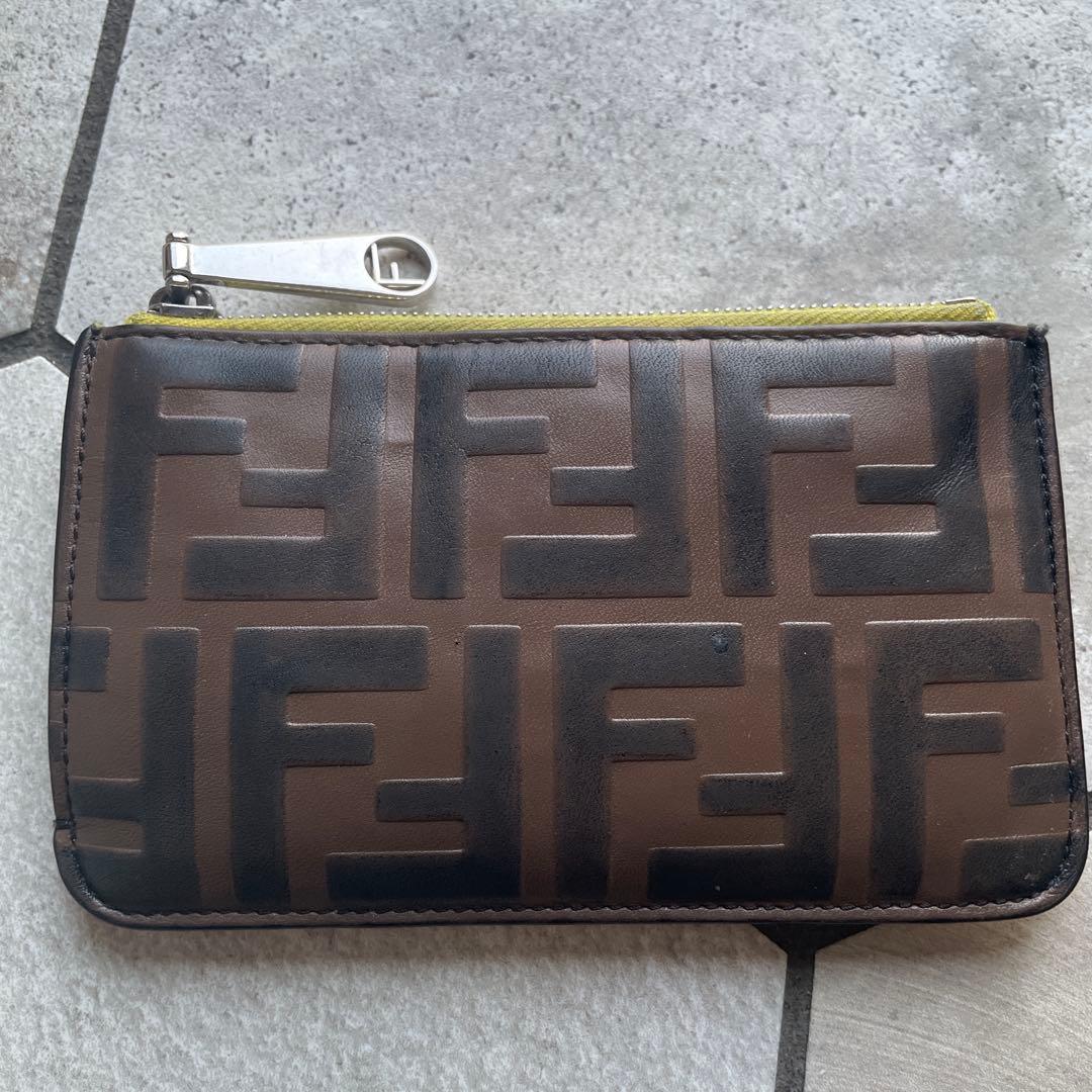 Fendi FFロゴ ケース イエロー