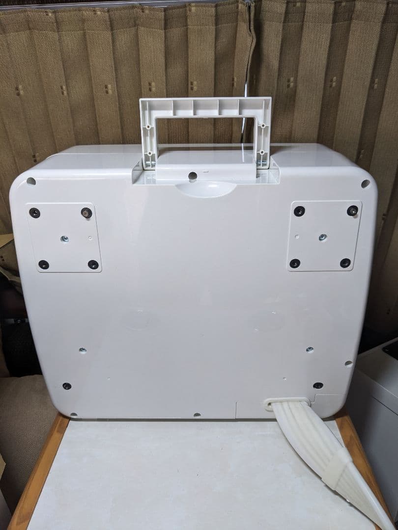 値下げしました【中古・美品】コイズミのポータブルクーラー　ラ・クール（ラクール）