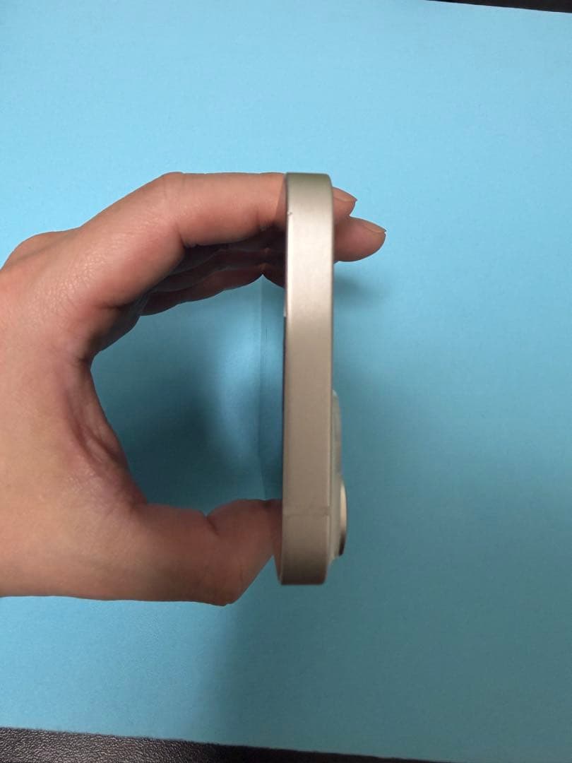 iPhone14 本体 128GB スターライト　SIMフリー9H画面フィルム付