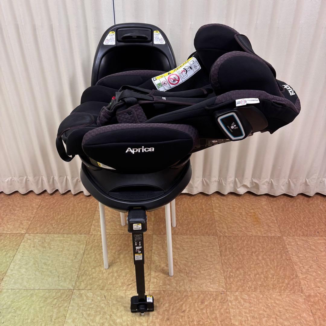 クリーニング済　☆綺麗☆　新生児OK　アップリカ　フラディアグロウ　ISOFIX