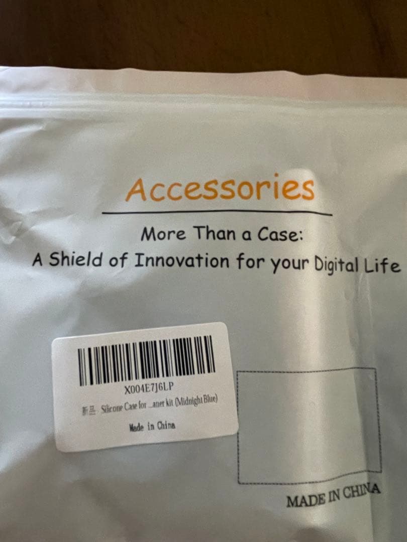 [新品未開封]AirPods 4 (ANC) 本体 アクセサリーケース