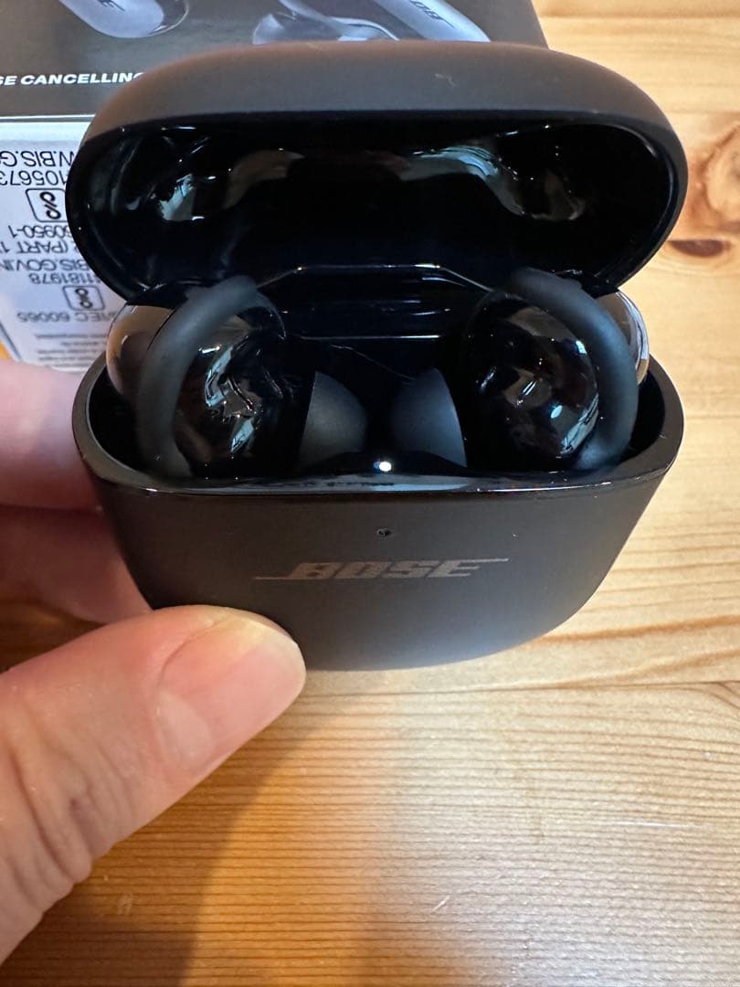 BOSE QuietComfort Ultra ワイヤレスイヤホン BLACK