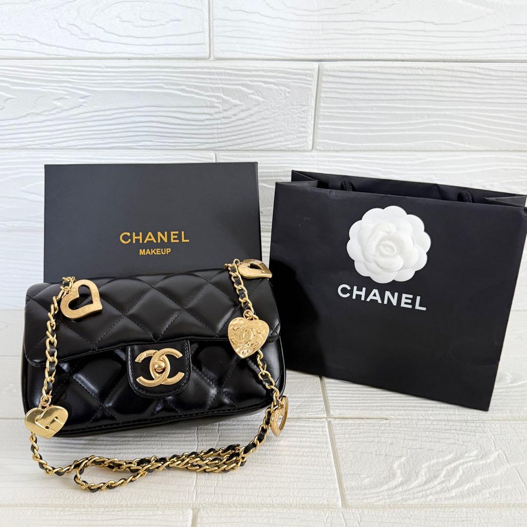 CHANEL シャネル　ハートチェーンバッグ　ノベルティ