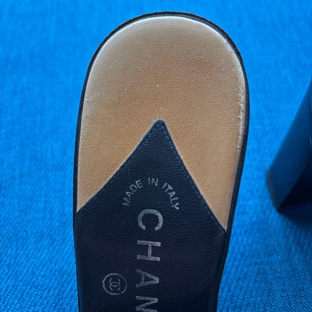 CHANEL ベージュ ブラック ミュール