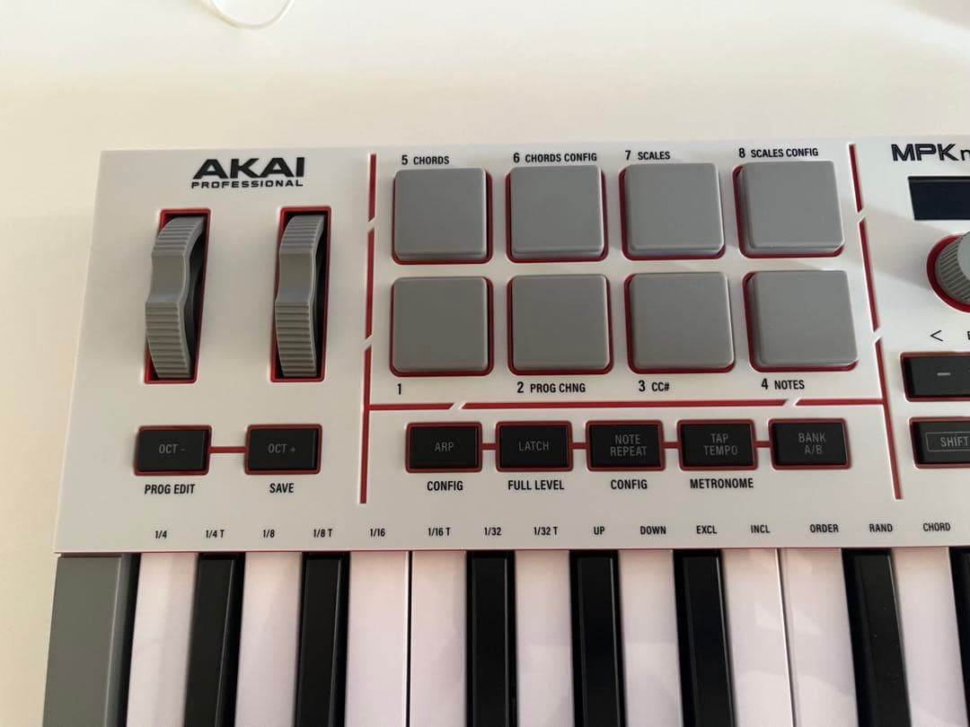 AKAI MPK Mini IV MIDIキーボード