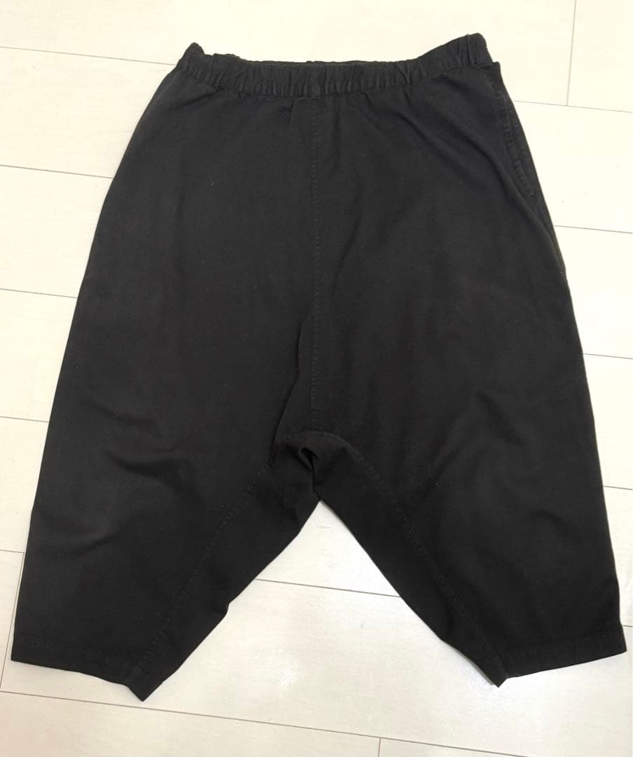 ス*ー様 【超希少】ブラックコムデキャルソン 2022ss サルエルパンツ
