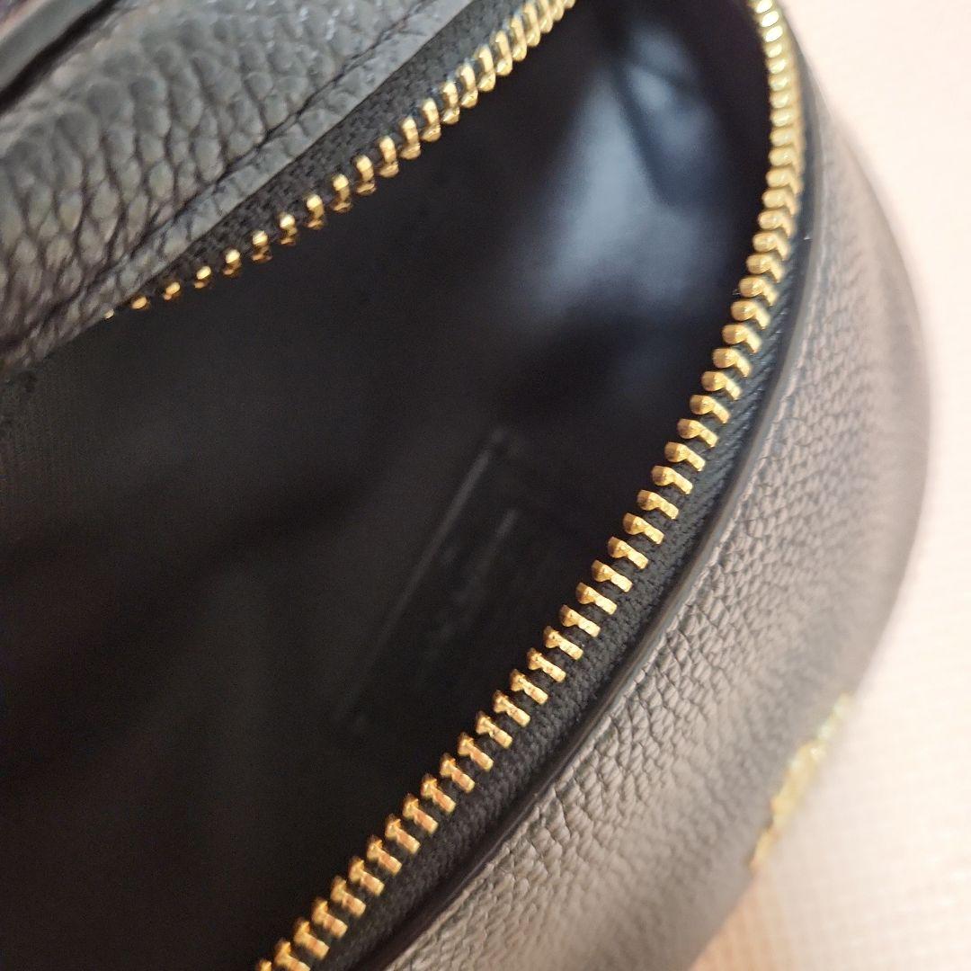 COACHコーチ　ボディバッグ　ウエストバッグ　レザー　ブラック